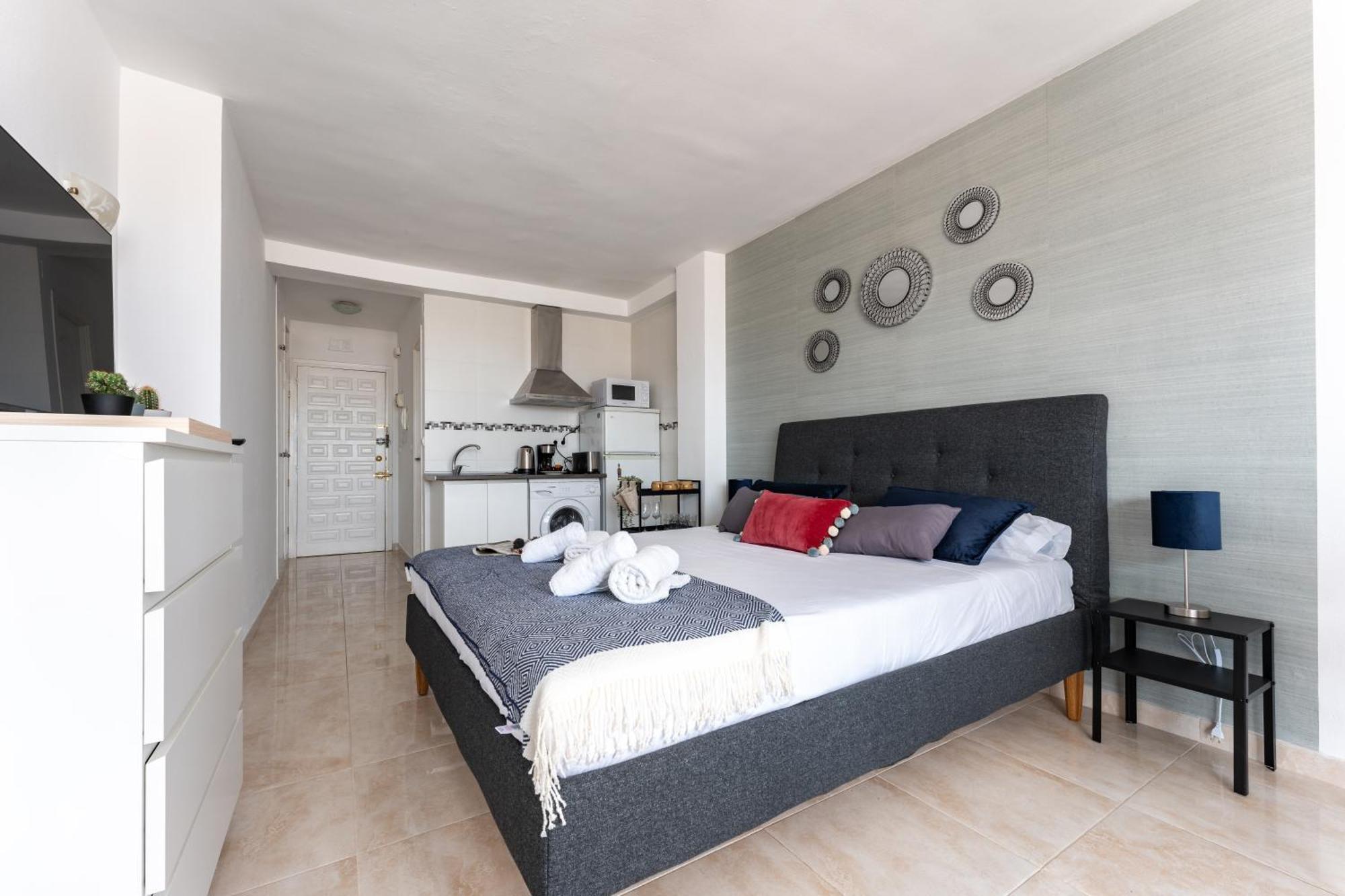 Ct 301 - Faro'S Fuengirola Centro Studio Zewnętrze zdjęcie